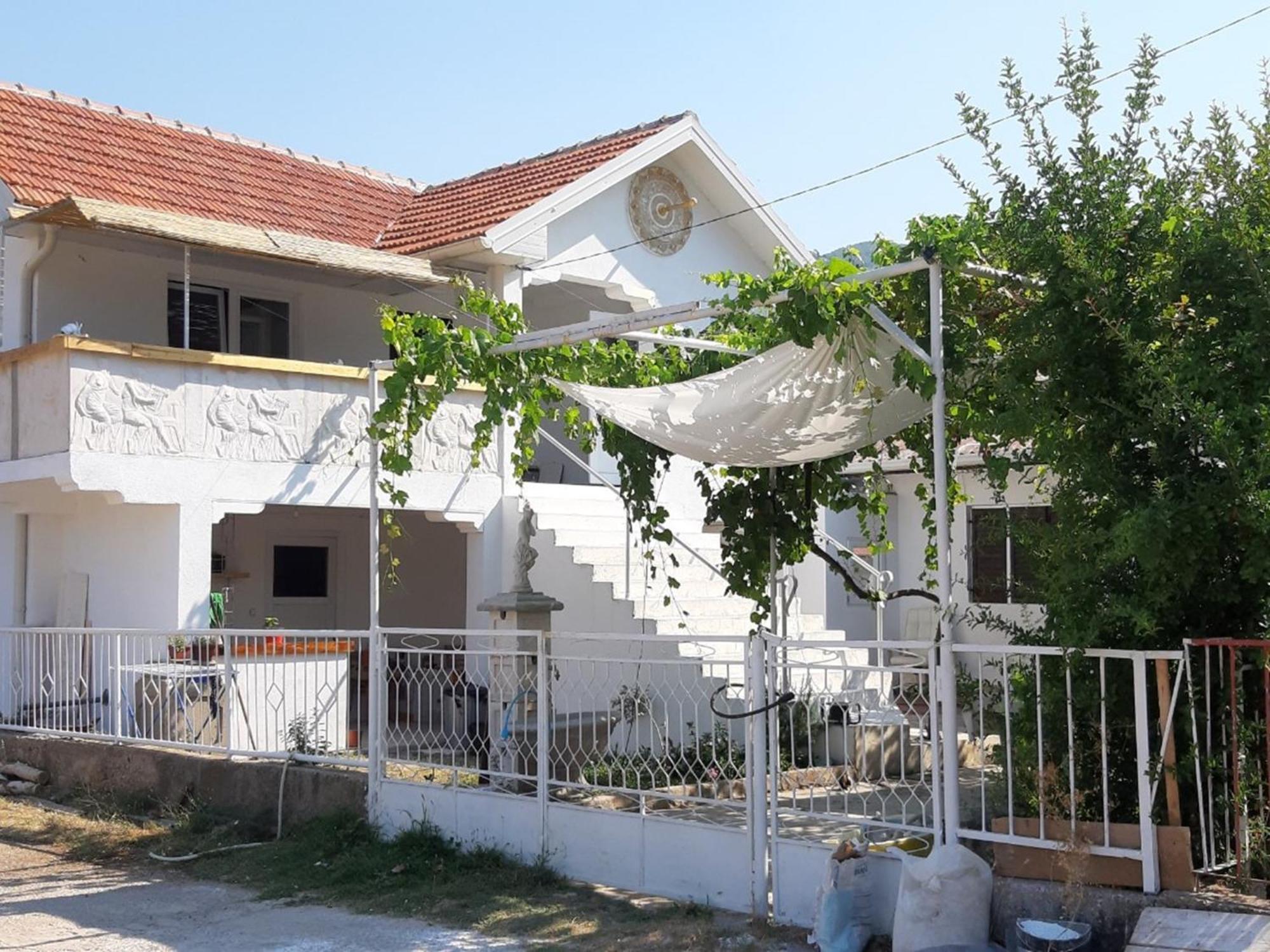 Apartment Merona With Swimming Pool Trebinje Pokój zdjęcie
